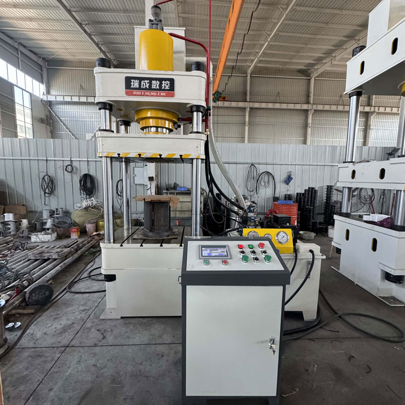 100T伺服液壓機的優(yōu)勢是什么？