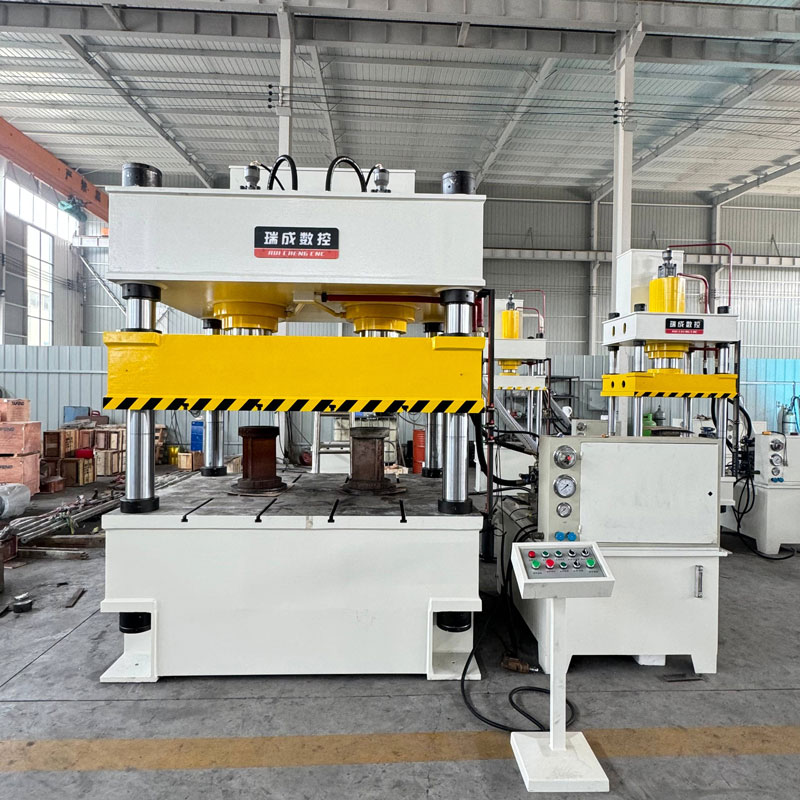 山東瑞成數(shù)控都有哪些四柱液壓機？