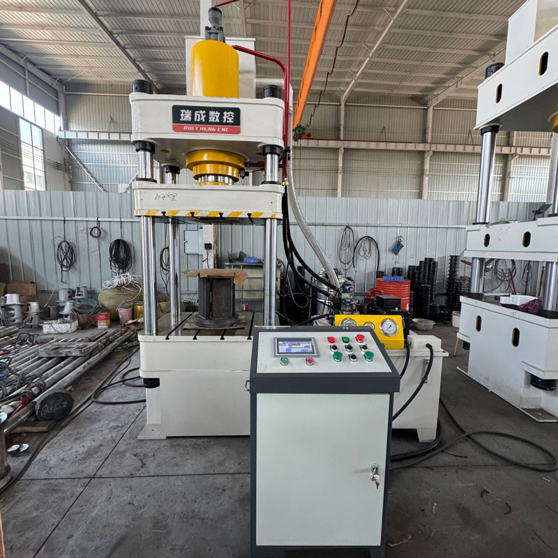 液壓機(jī)抖動(dòng)？檢查這些關(guān)鍵部件！