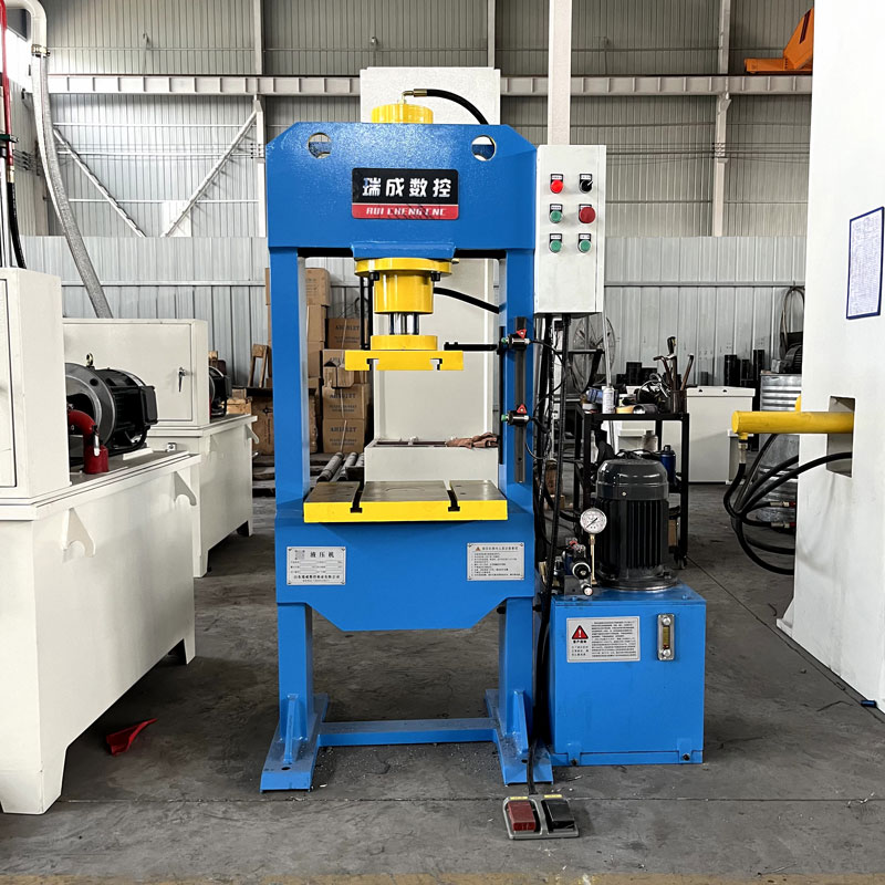 30T龍門液壓機校正、校平、整形