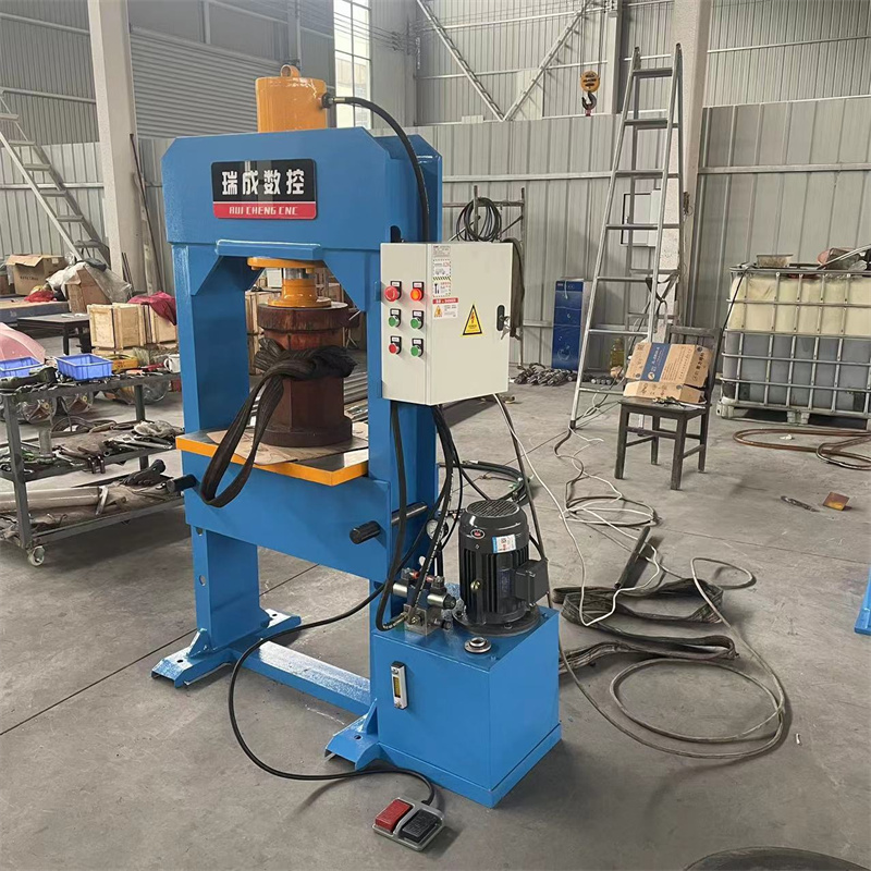 100噸龍門液壓機價格(龍門液壓機制作視頻)