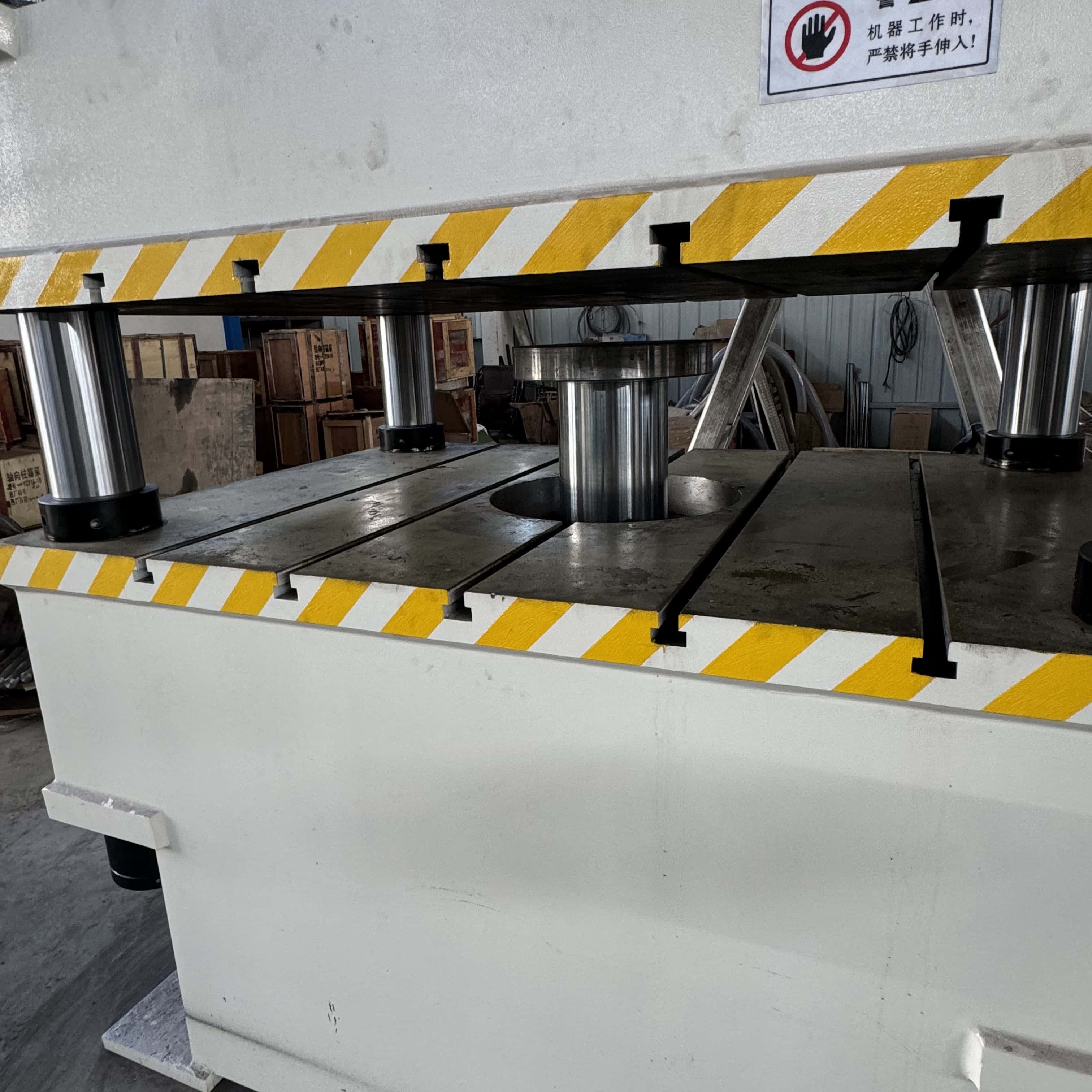 400T油箱封頭拉伸機(jī) 400T四柱壓力機(jī)